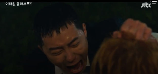 イテオンクラス韓国ドラマ第一話ネタバレ！居酒屋で初めてお酒をおそわるシーンが泣ける！